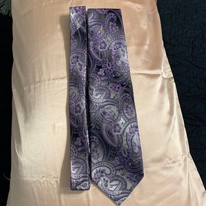 Men’s tie